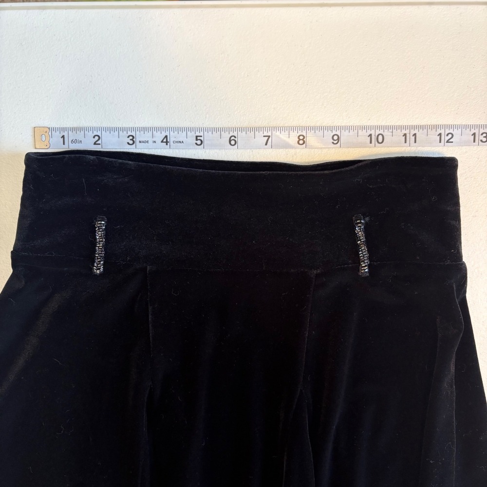 Vintage Limited Too Black Velvet Handkerchief Hem Skirt Girl 7 Y2K Beaded Accent - Picture 4 of 4